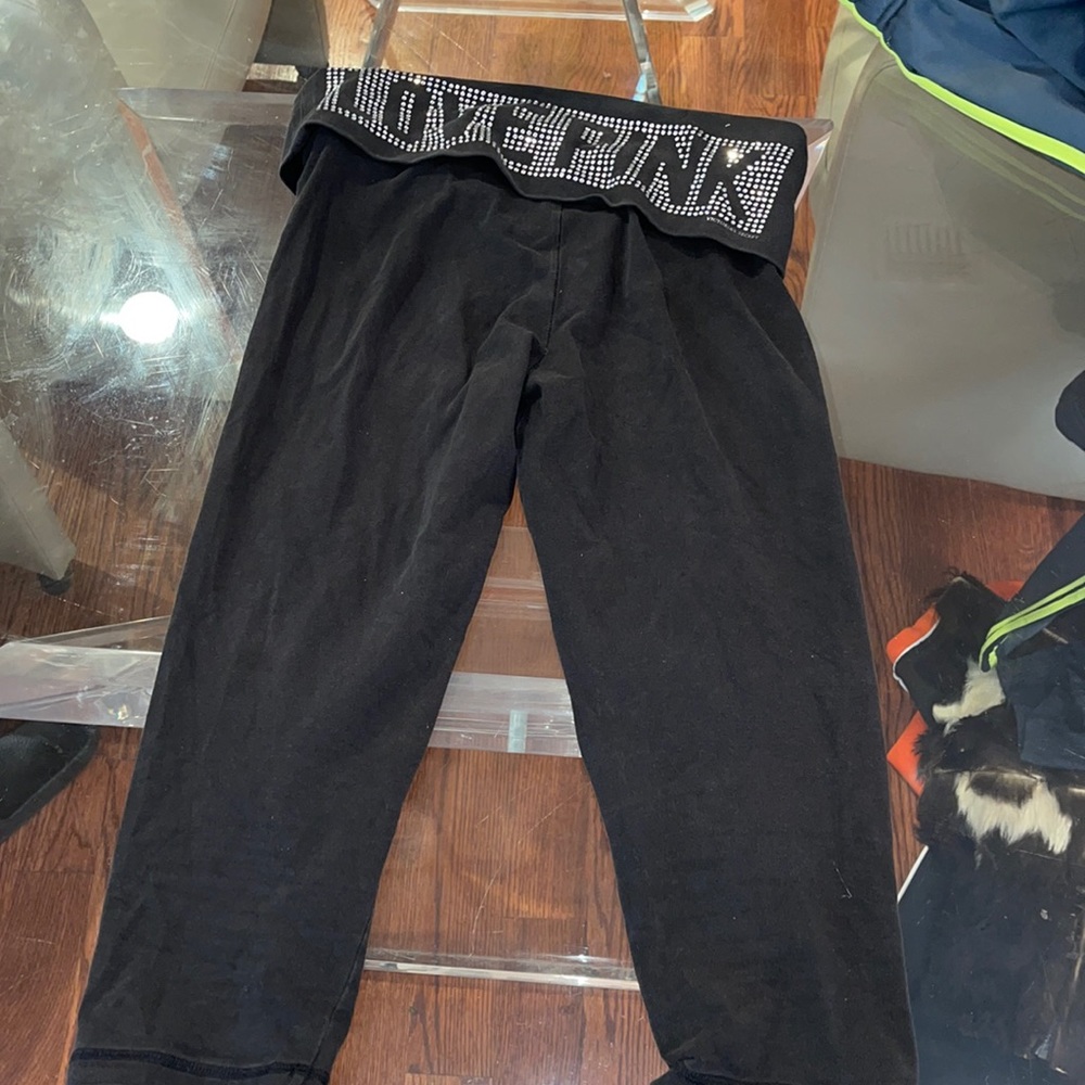 Victoria Secrets Pink Rhinestone Yoga Pants Small